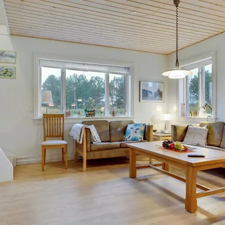 Holiday home Aagot - 850m From The Sea In Nw Jutland By Interhome