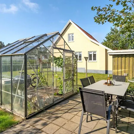 Holiday home Aagot - 850m From The Sea In Nw Jutland By Interhome Skagen